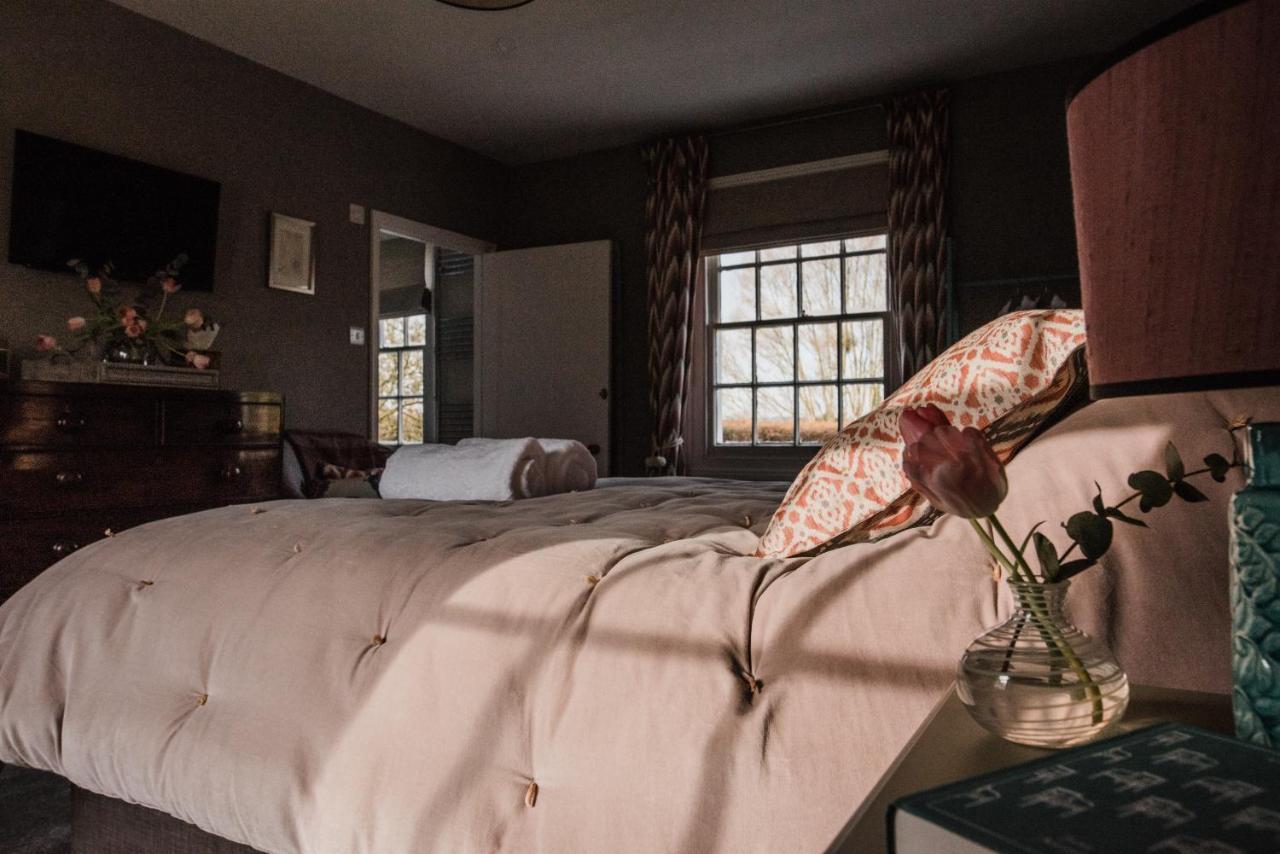 Bed and Breakfast The Naight House Глостер Экстерьер фото